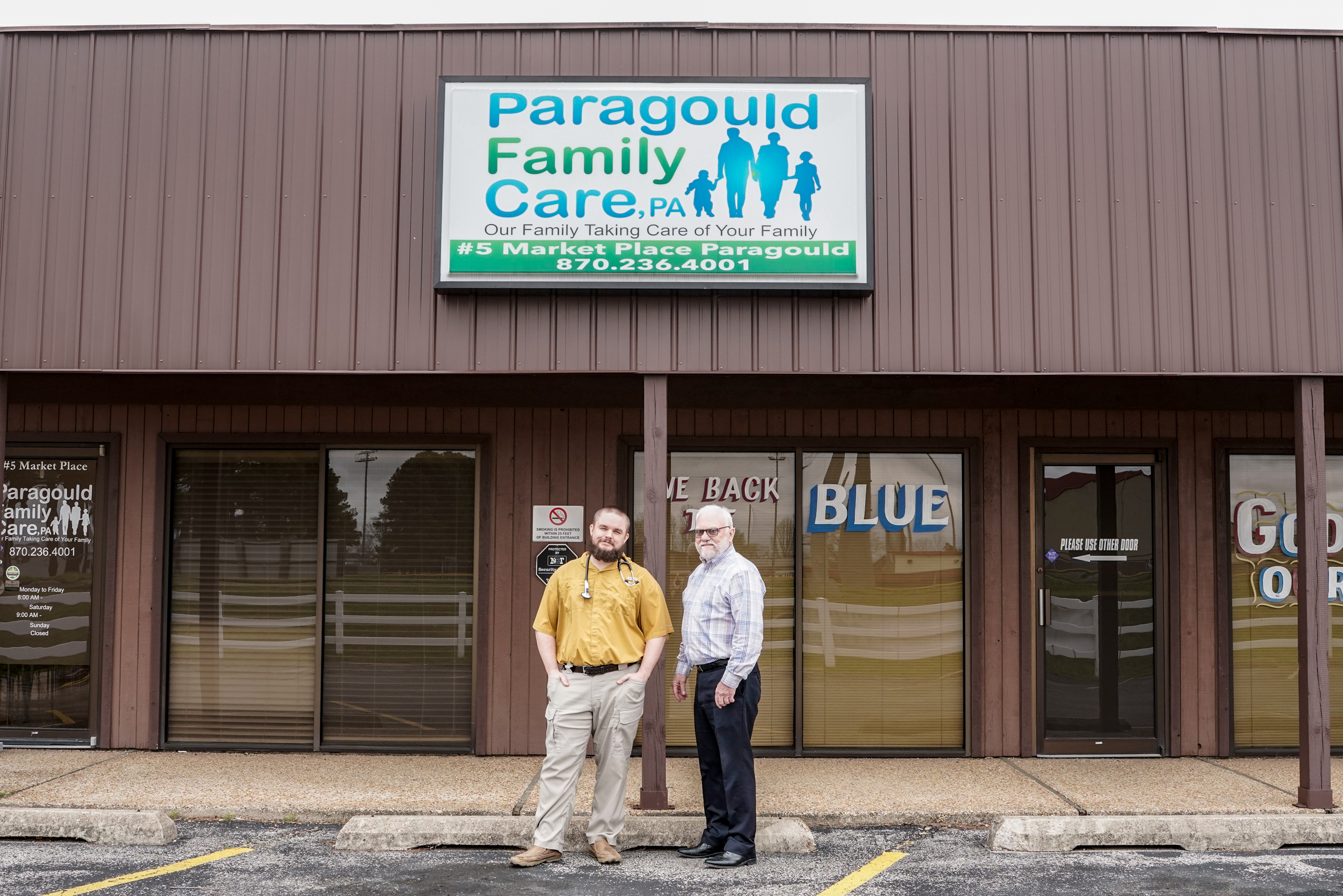 Exterior of Paragould Family Care at 5 Market Place in Paragould Arkansas